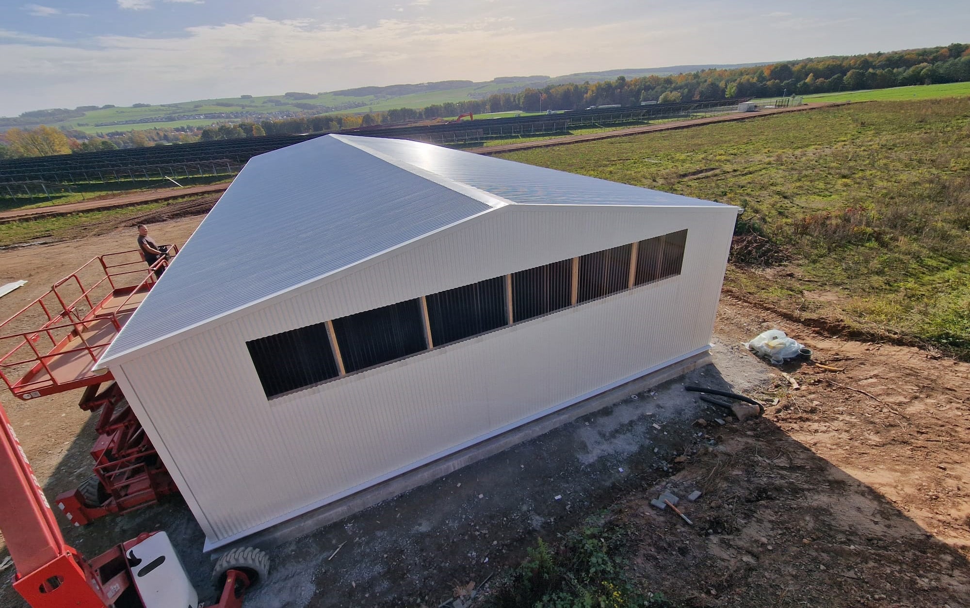 Satteldachhalle von oben