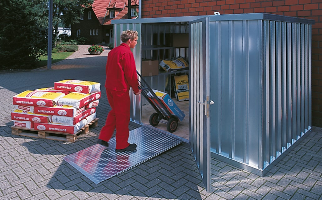 Schnellbaucontainer SC3000 mit Auffahrrampe